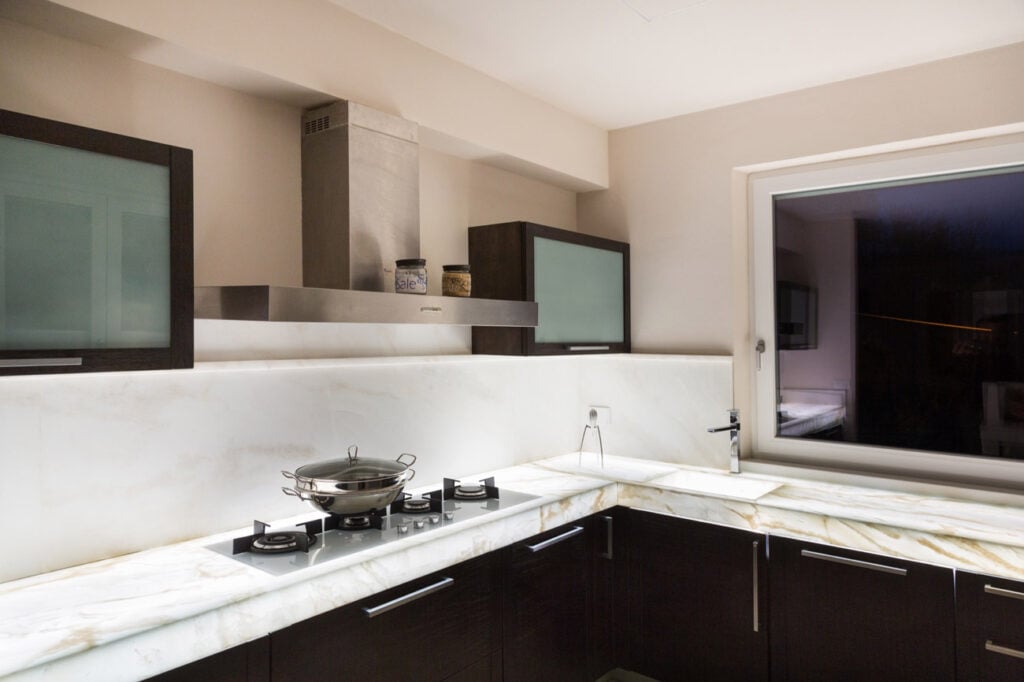 backlit marble kitchen