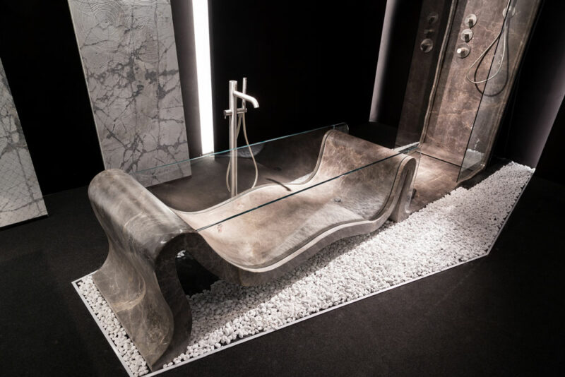 brown marble bathtub hydra