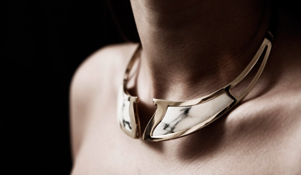 collana marmo oro