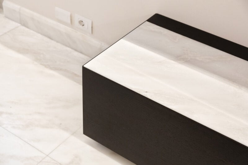 marble-flooring-tiles-by-dedalo-stone-made-in-carrara-italy costum marble flooring