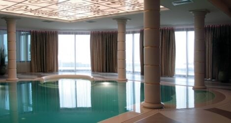 Rivestimento Piscina Spa e Interni in Marmo – Stara Zagora, Bulgaria