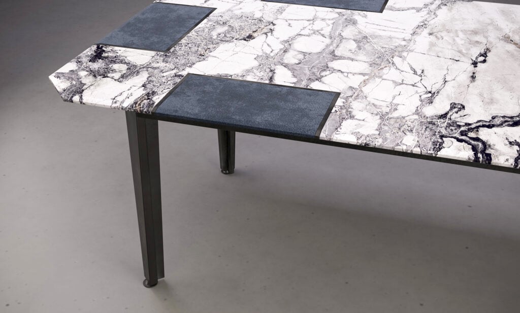 tavolo da poker moderno in marmo