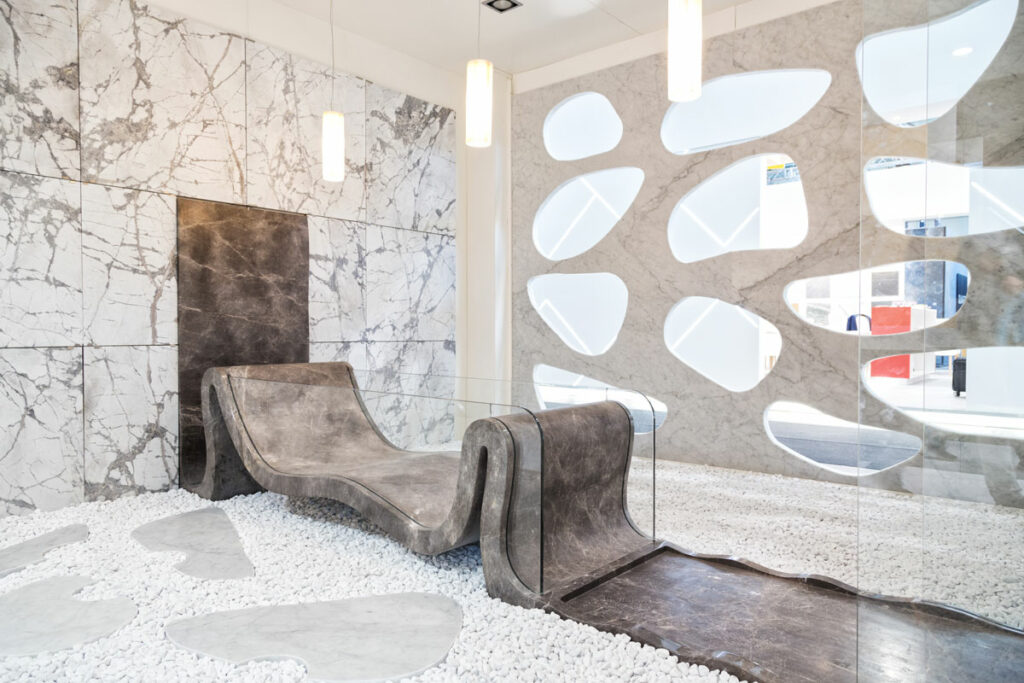 monolithische badewannen aus marmor und stein