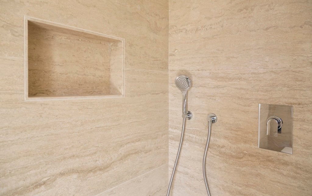 travertin wandfliesen