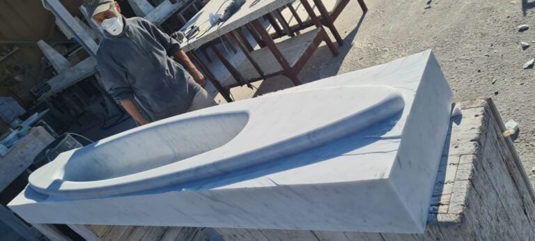 lavorazione lavandino pietra