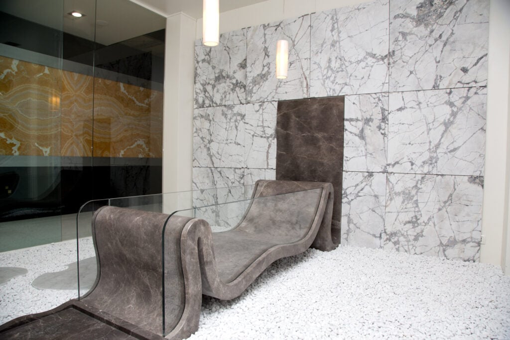 luxuriose marmorbadewannen