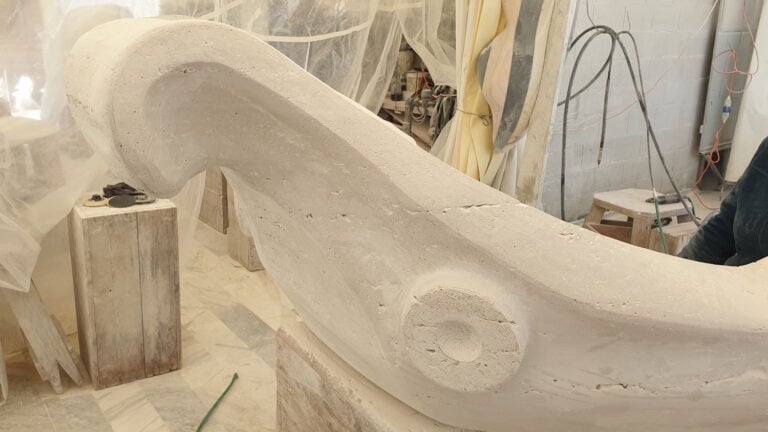 lavorazione fontana travertino barcaccia 6