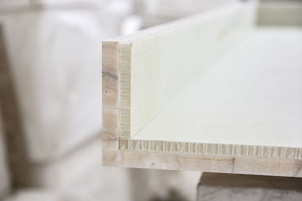 honeycomb traver onyx