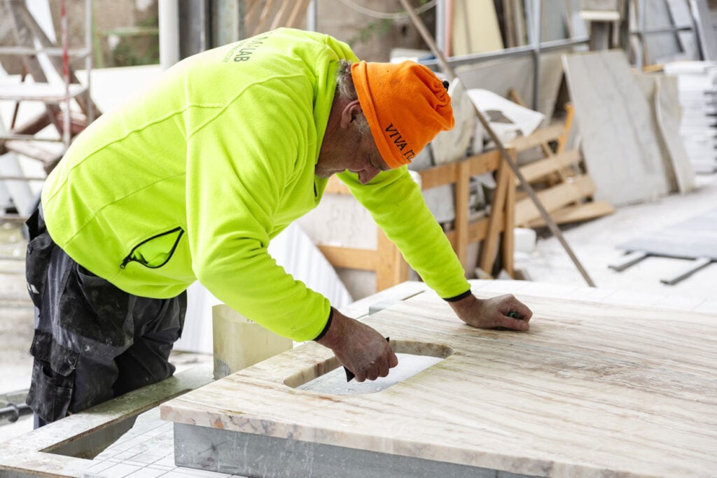 lavorazione traver onyxs