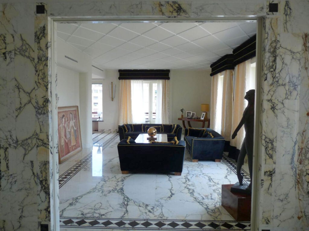 luxury marble livingroom