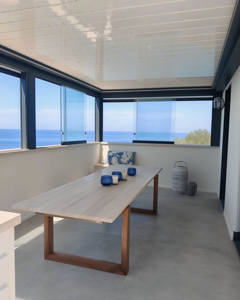 travertine dinner table